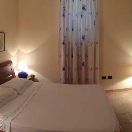Villa Strada 49,poggio Dei Pini,